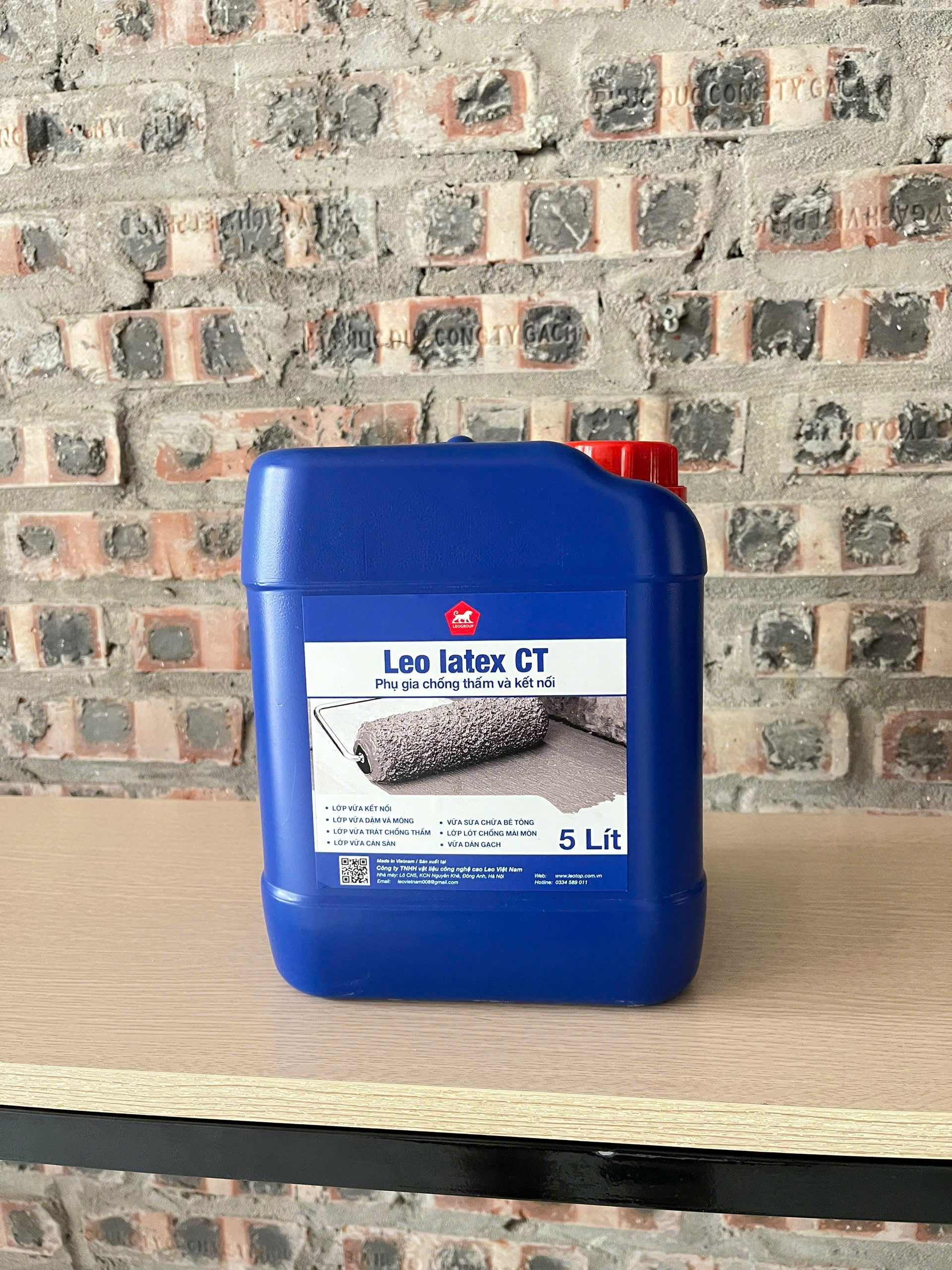 Leo Latex CT