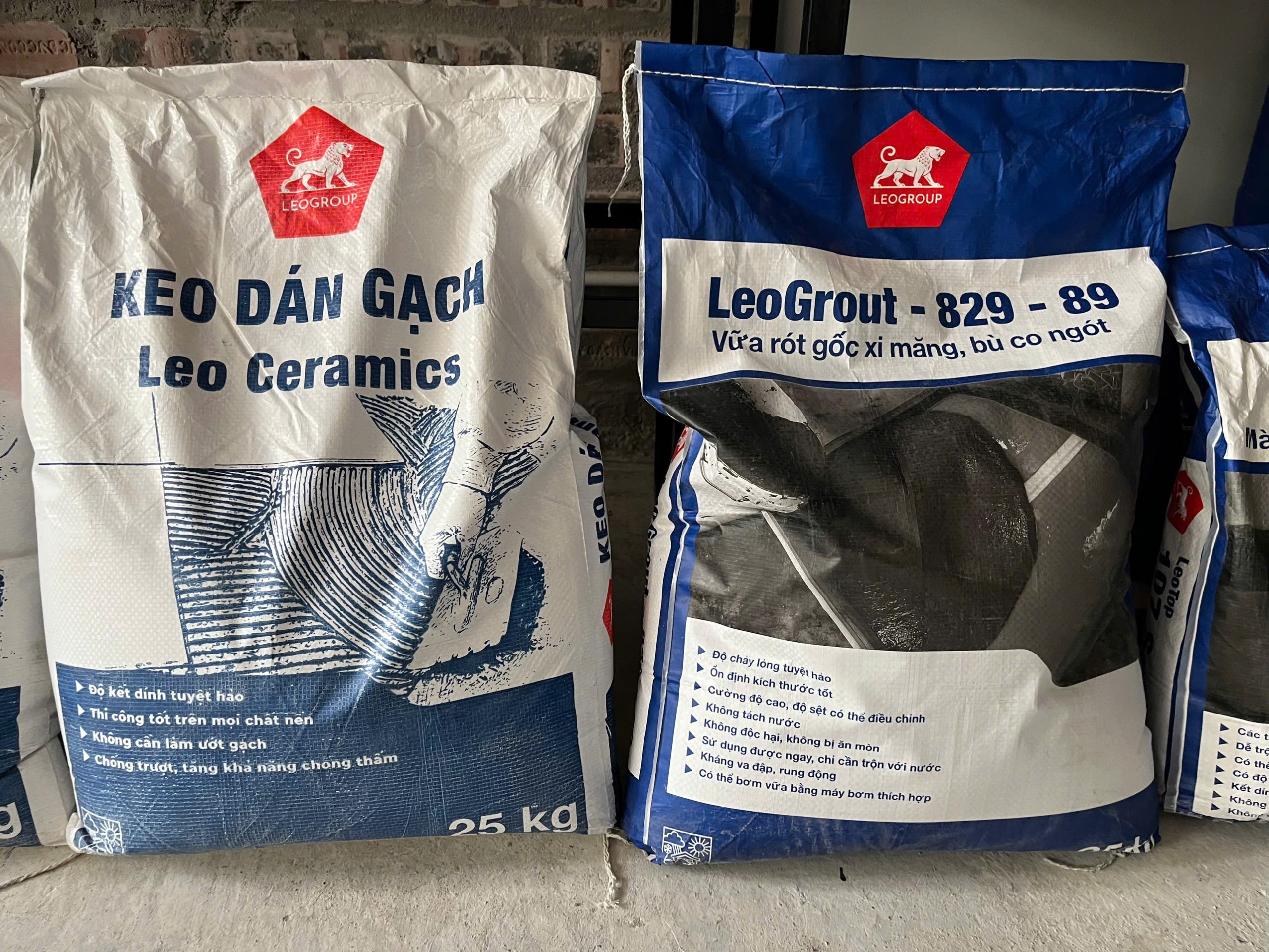 LeoGrout 829 - 89