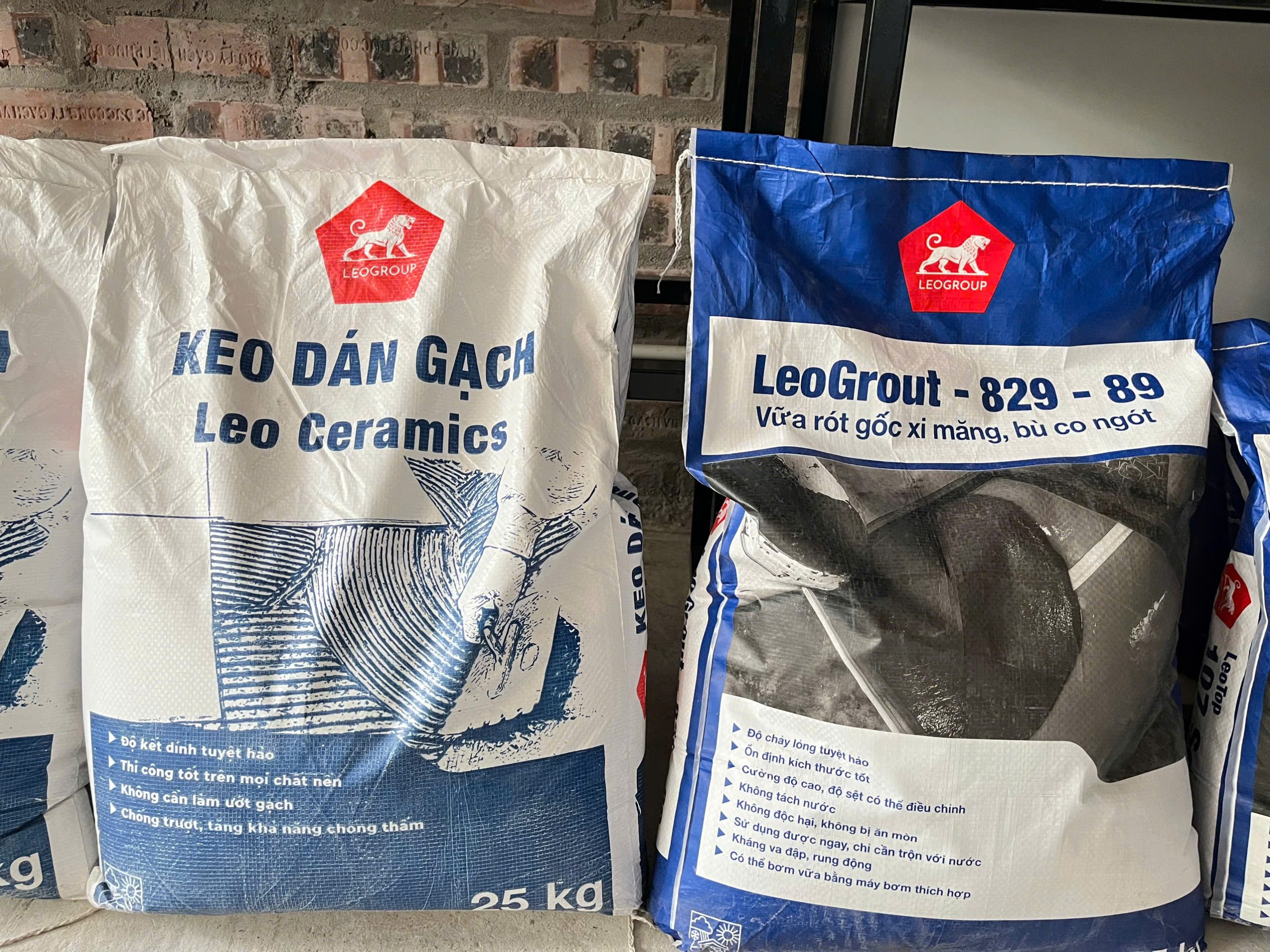 LeoGrout 829 - 89